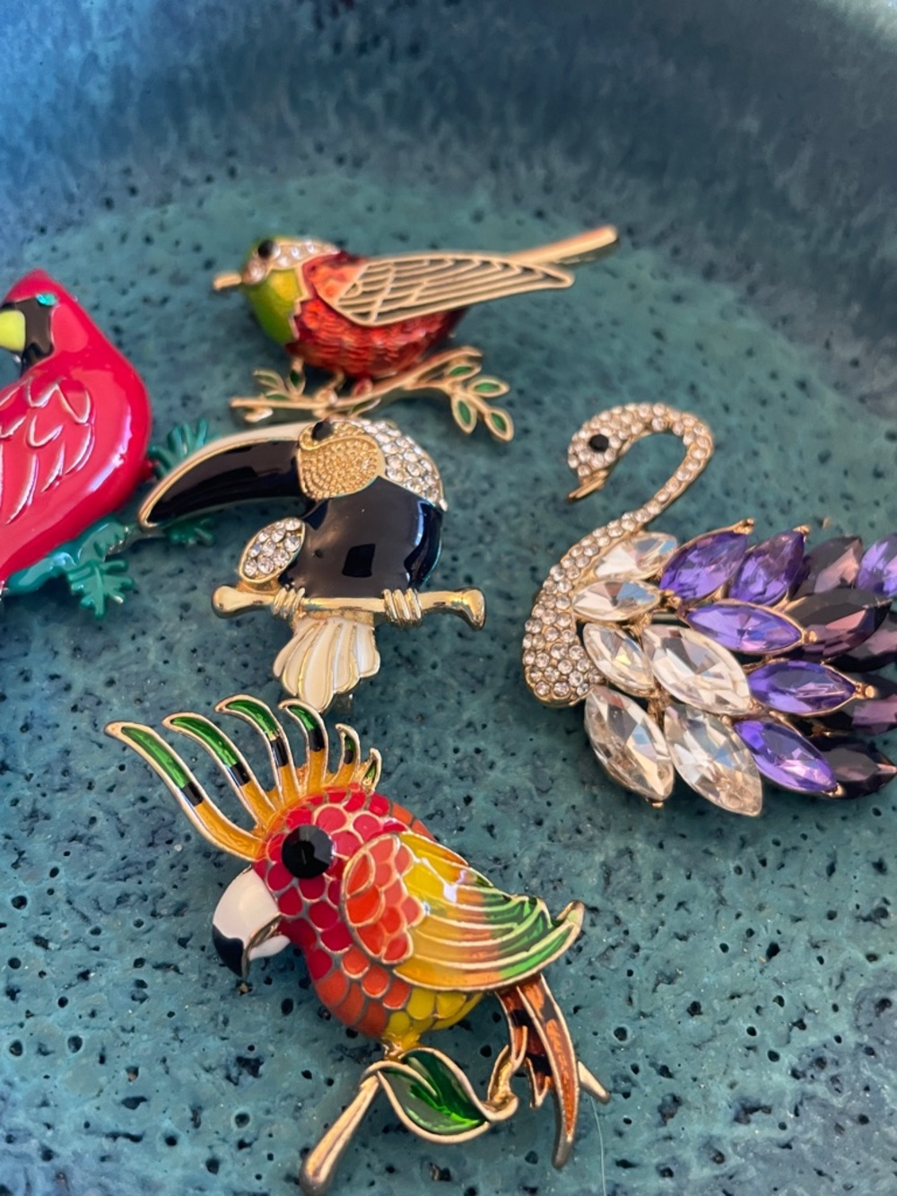 Bird Brooch Bundle Parrot Swan Toucan Cottagecore Nature Whimsical Jewelry Set - Picture 4 of 6